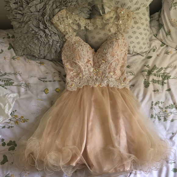 Quince/Sweet 16/ Homecoming/ Prom Lace Dress - Picture 2 of 13